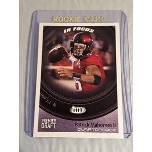 Patrick Mahomes Rookie Card 2017 Sage Hit Kansas City Chiefs Gold Foil RC Case